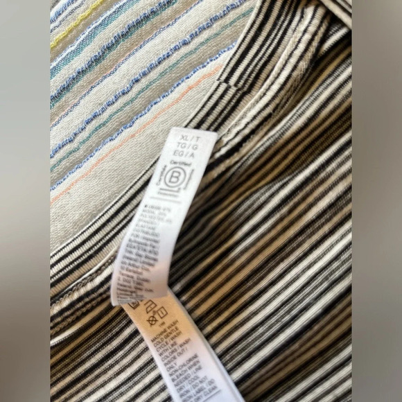 Athleta CLOUDLIGHT STRATUS TEE STRIPE - Picture 2 of 15